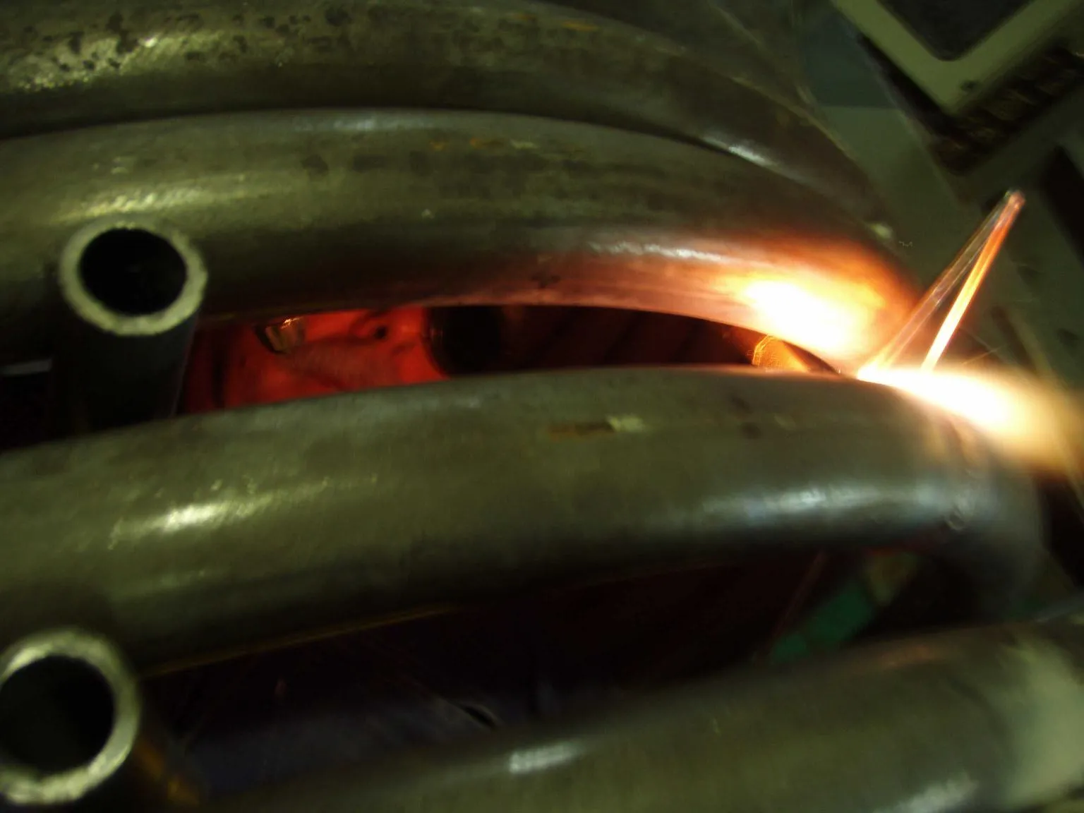 Μηχανουργείο Αλεξανδρόπουλος - Κουρμαρίσματα Σωλήνων